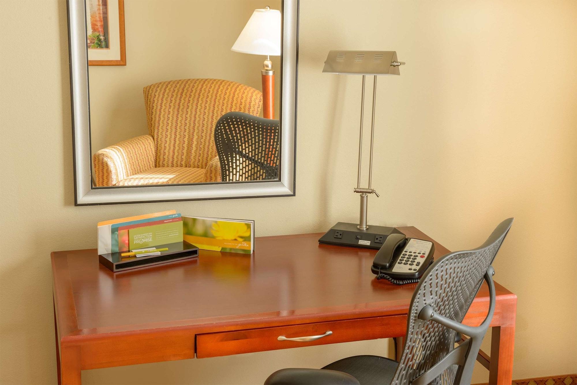 Hilton Garden Hotel 3*